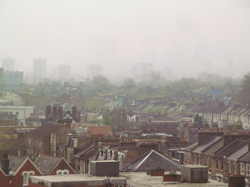 picture of London air pollution 2